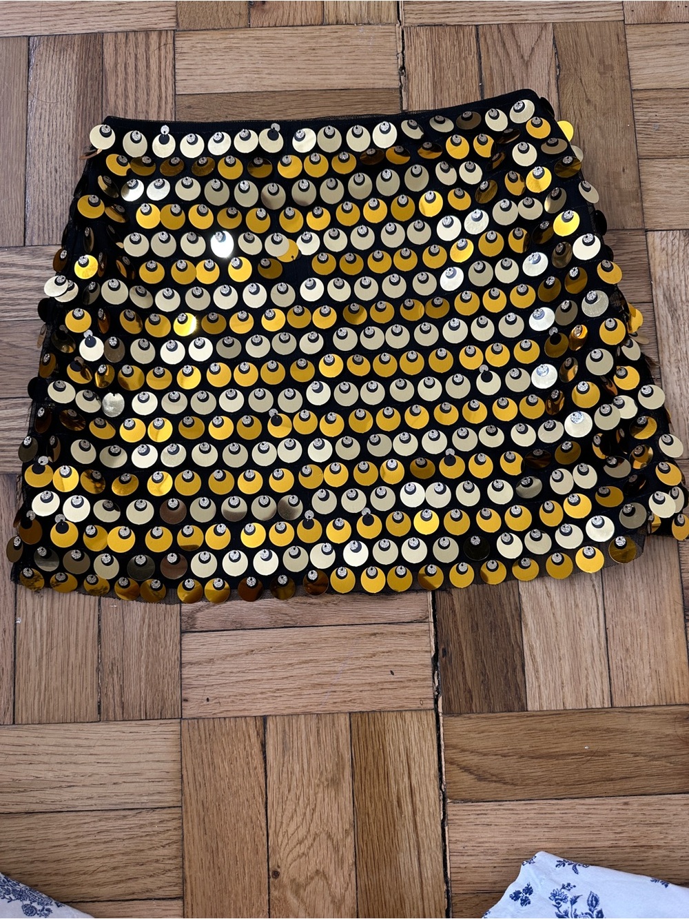 Saks Fifth Avenue Gold & Black Sequin Mini Skirt